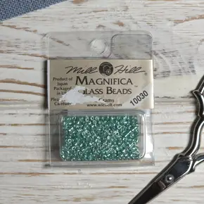 Бісер Magnificia Glass Beads Mill Hill 10030