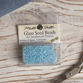 Glass Seed Beads Mill Hill 00143