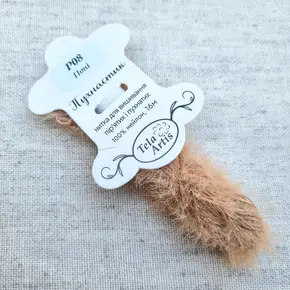 Фактурна пухнаста нитка для вишивання Tela Artis колір P08 Поні світло-коричневого відтінку на фірмовій бобіні — купити декоративні нитки для рукоділля в інтернет-магазині Crazy Cross Stitch