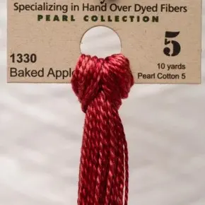 Муліне Weeks Dye Works Pearl Cottons #5 1330 Baked Apple — перлові нитки теплого червоно-коричневого відтінку, пофарбовані вручну для вишивки та декоративних робіт